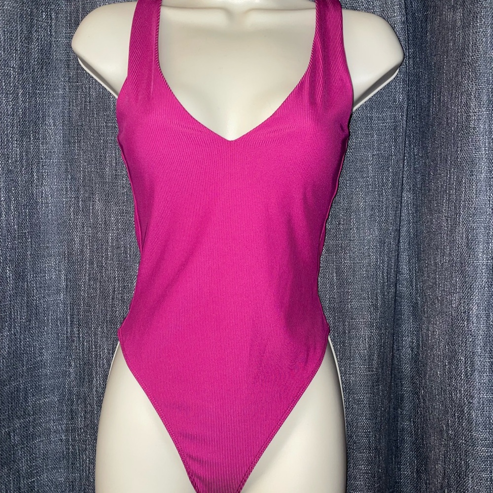 House of Harlow 1960 Vibrant Pink Fabric